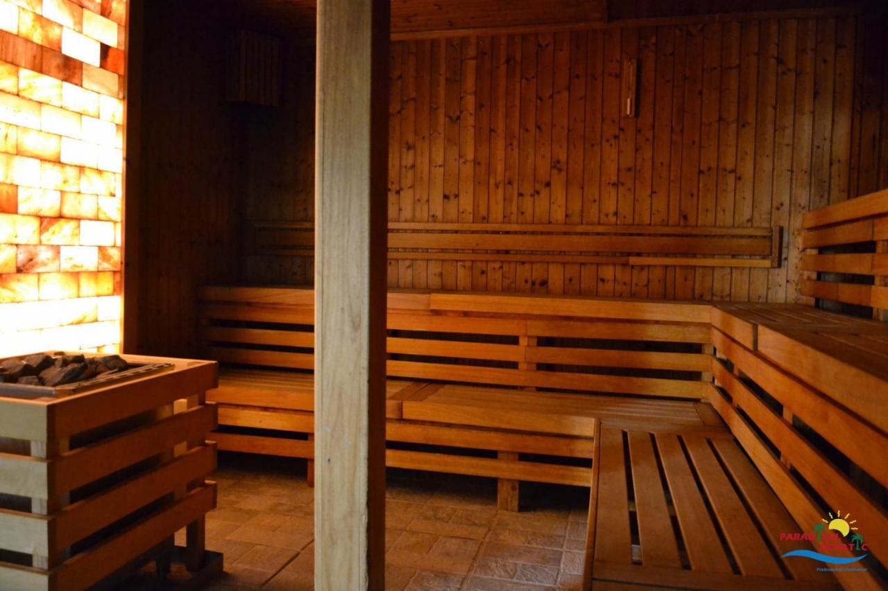 Hotel Alinalex - Paradisul Acvatic Brasov Luaran gambar